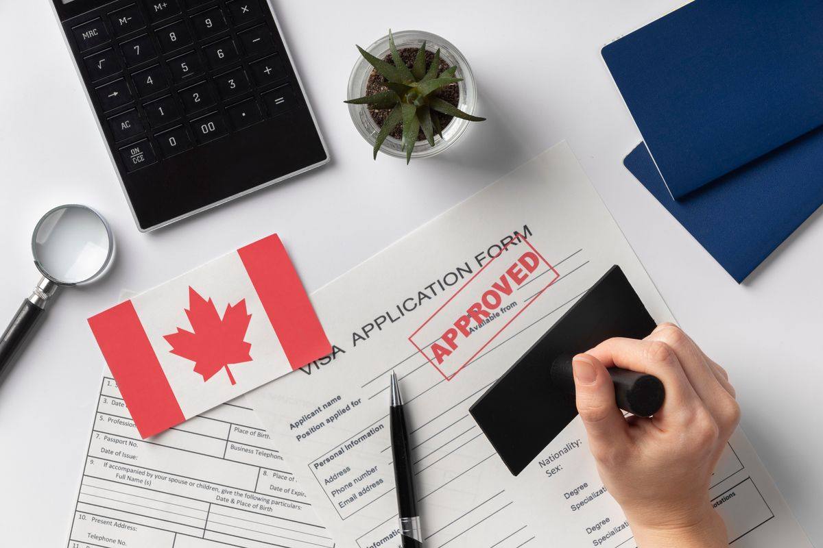 5 Top Ways for a Hassle-Free Immigration to Canada pic